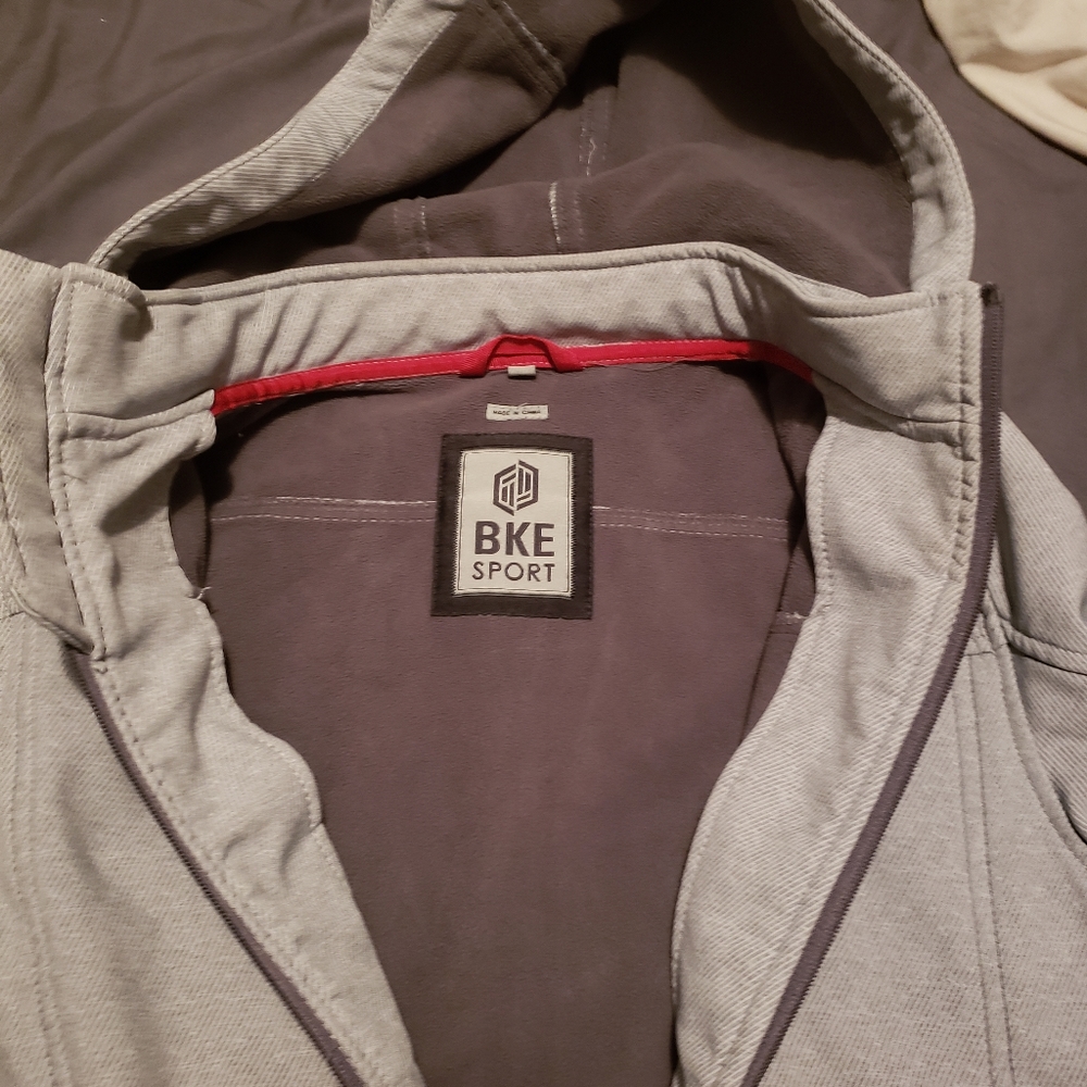 Jacket - Picture 3 of 3